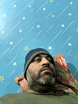 Snapshot of arjunforyou4 chatting on 16, 12, 2025 arjunforyou4 online show from 16, 12, 2025