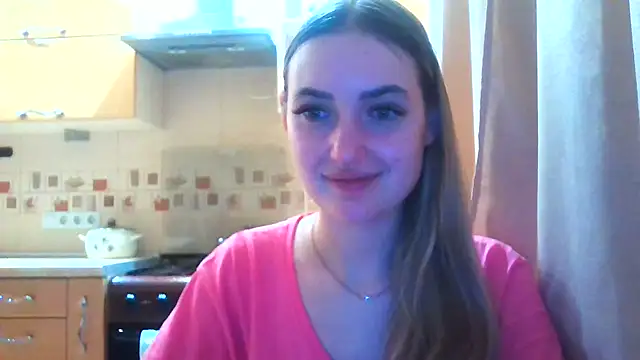 Snapshot of RobinWalker chatting on 17, 11, 2025 RobinWalker online show from 17, 11, 2025