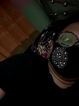 Snapshot of Saguphtah_Chattergy_22 chatting on 19, 11, 2025 Saguphtah Chattergy 22 online show from 19, 11, 2025