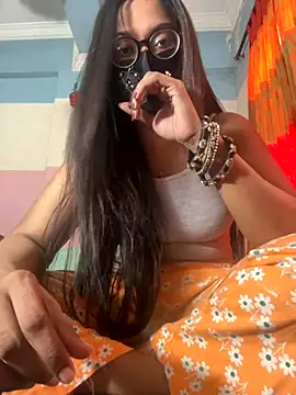 Snapshot of Saguphtah_Chattergy_22 chatting on 25, 11, 2025 Saguphtah Chattergy 22 online show from 25, 11, 2025