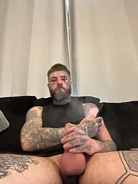 Snapshot of magicmichaell chatting on 27, 5, 2026 magicmichaell online show from 27, 5, 2026