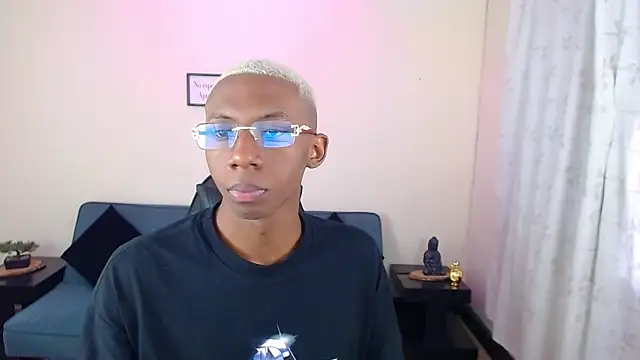 Miilo18 online show from 6, 1, 2026