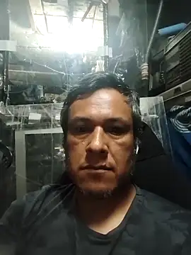 Snapshot of Riki121274 chatting on 18, 11, 2025 Riki121274 online show from 18, 11, 2025