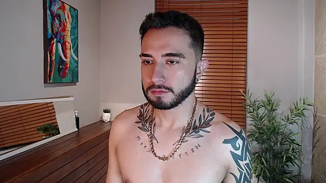 Snapshot of dave_wolff chatting on 18, 11, 2025 dave wolff online show from 18, 11, 2025