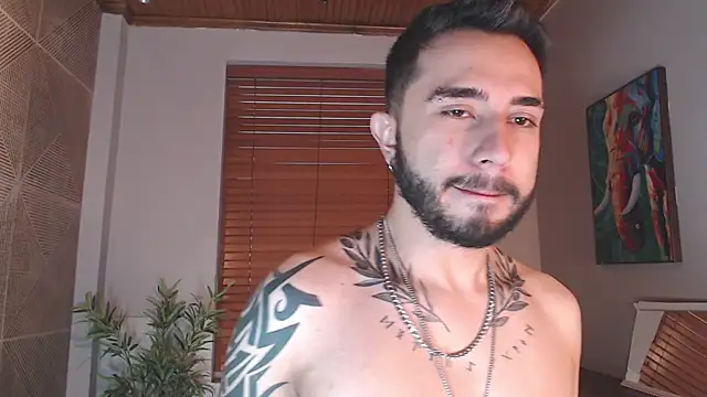 Snapshot of dave_wolff chatting on 24, 11, 2025 dave wolff online show from 24, 11, 2025