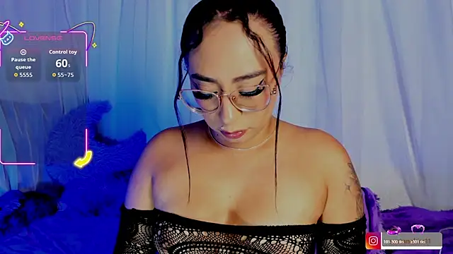 kim santana  online show from 6, 6, 2026