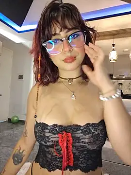 Sarah Lark- online show from 13, 5, 2026