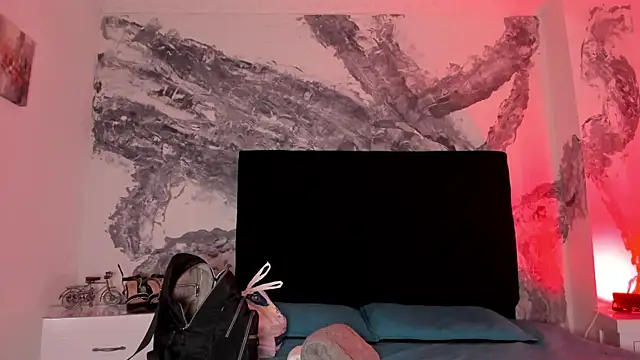 lilithDraven  online show from 15, 2, 2026