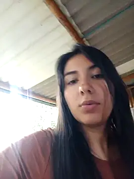 Snapshot of ViolettaWalton1 chatting on 13, 11, 2025 ViolettaWalton1 online show from 13, 11, 2025