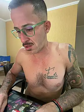 Snapshot of Lucasjandre chatting on 28, 7, 2026 Lucasjandre online show from 28, 7, 2026
