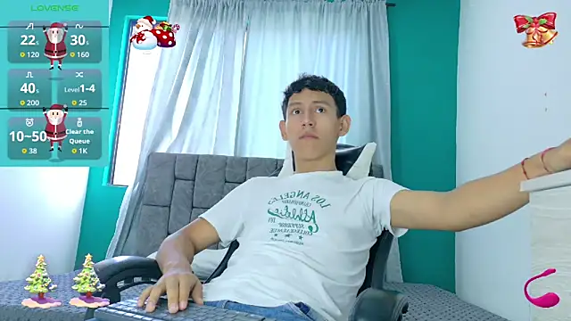 FelipeGonzalezz online show from 28, 11, 2025