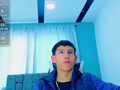 FelipeGonzalezz online show from 22, 12, 2025