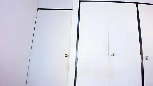 april grey11 online show from 26, 5, 2026