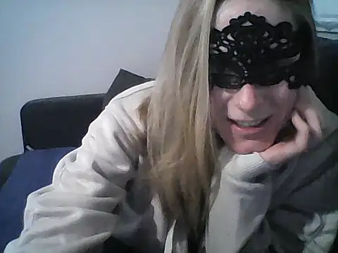 MelleEloa online show from 26, 11, 2025