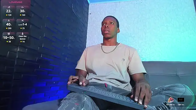 Snapshot of mike_aly chatting on 20, 11, 2025 mike aly online show from 20, 11, 2025