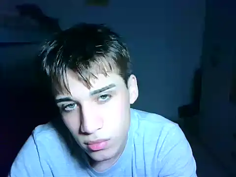 Snapshot of kevinnoff19 chatting on 15, 11, 2025 kevinnoff19 online show from 15, 11, 2025