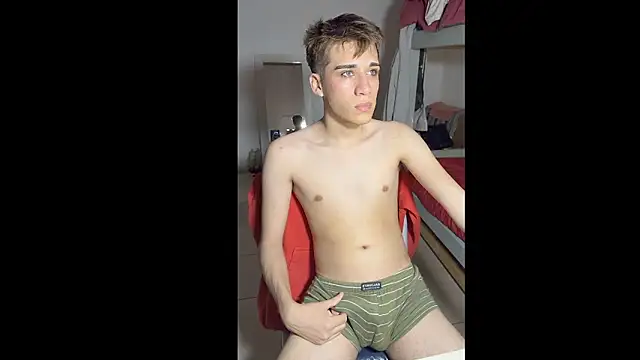 Snapshot of kevinnoff19 chatting on 23, 12, 2025 kevinnoff19 online show from 23, 12, 2025