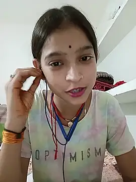 Mohnicute online show from 4, 6, 2026