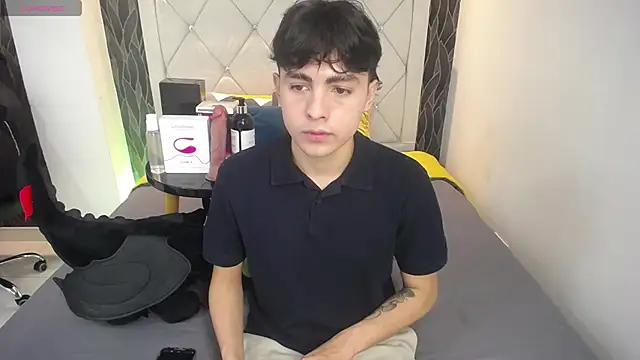 Samu FoXXX online show from 15, 11, 2025