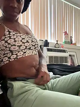 Hefnerbabyy online show from 21, 11, 2025