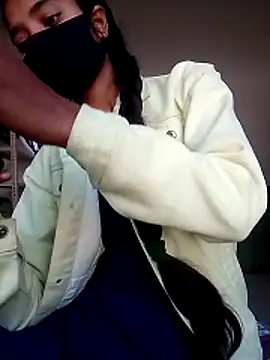 Snapshot of Riya_917 chatting on 26, 11, 2025 Riya 917 online show from 26, 11, 2025