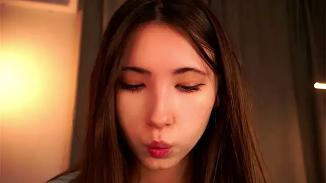 NanceeWestaway online show from 5, 12, 2025