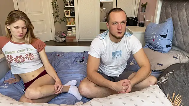 Daisy Couple online show from 18, 1, 2026