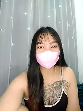 Snapshot of xu-ka chatting on 18, 11, 2025 xu-ka online show from 18, 11, 2025