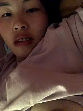 Snapshot of luna-sexxy chatting on 24, 11, 2025 luna-sexxy online show from 24, 11, 2025