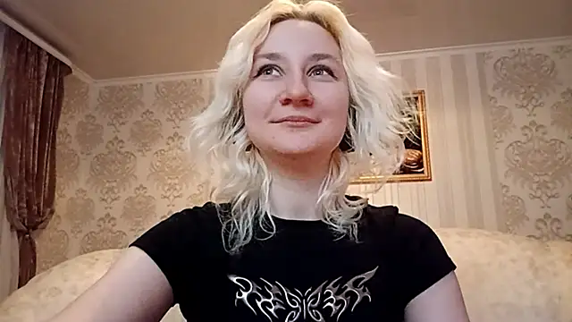 Snapshot of KyokoAck chatting on 25, 11, 2025 KyokoAck online show from 25, 11, 2025