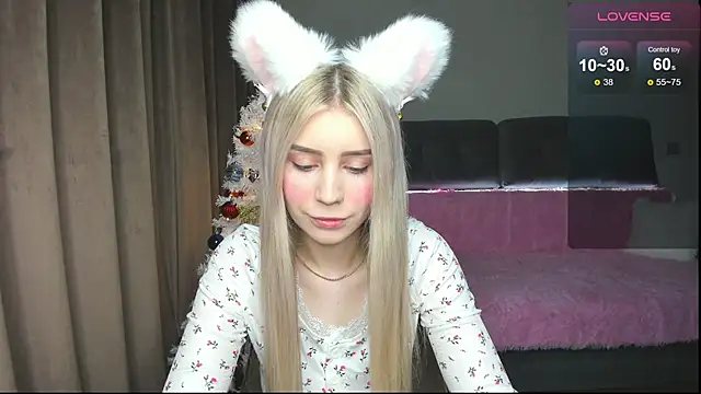 Olivia1Taylor1 online show from 18, 12, 2025