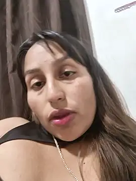 IsabellaaSwann online show from 18, 11, 2025