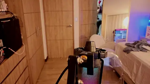 Iamnyxy online show from 14, 2, 2026