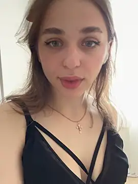 Snapshot of yoyogirlx chatting on 14, 6, 2026 yoyogirlx online show from 14, 6, 2026
