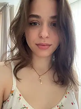 yoyogirlx online show from 19, 6, 2026