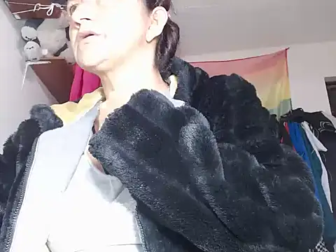 Tiff Dirty69 online show from 3, 3, 2026