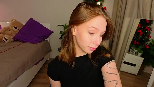 LilyPoetry  online show from 14, 1, 2026