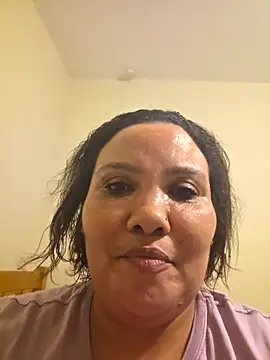 Snapshot of Curvy-Nthabi_X chatting on 11, 11, 2025 Curvy-Nthabi X online show from 11, 11, 2025