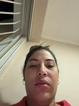 Snapshot of Anna_Bitch_Disgusting chatting on 2, 12, 2025 Anna Bitch Disgusting online show from 2, 12, 2025