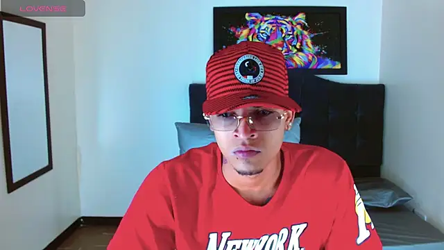 Isaacas  online show from 20, 11, 2025