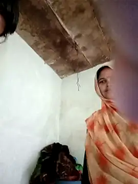 Hot Love77 online show from 3, 12, 2025