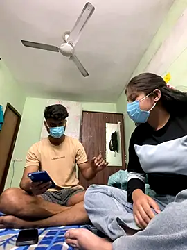 Snapshot of Cute_hotzara chatting on 14, 11, 2025 Cute hotzara online show from 14, 11, 2025