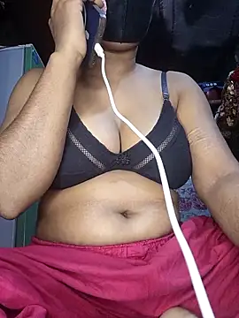 Snapshot of Jhunaki007 chatting on 13, 11, 2025 Jhunaki007 online show from 13, 11, 2025