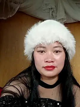 LyZii2k7 online show from 17, 11, 2025