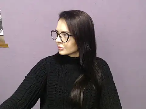 divina kira online show from 25, 11, 2025