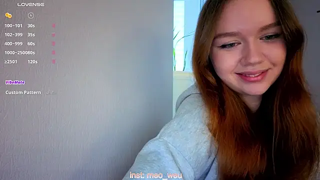 Snapshot of me_liss chatting on 16, 11, 2025 me liss online show from 16, 11, 2025