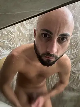 Snapshot of danilo_sngr chatting on 15, 11, 2025 danilo sngr online show from 15, 11, 2025