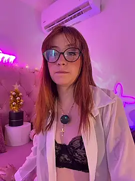 Teenjenn  online show from 1, 12, 2025