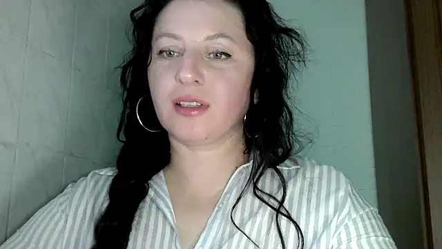 Snapshot of MelinaAx chatting on 18, 4, 2026 MelinaAx online show from 18, 4, 2026