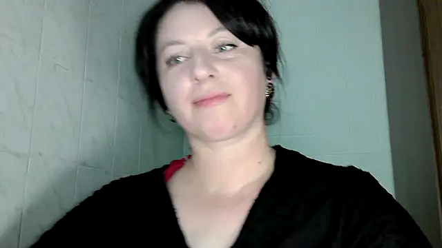 Snapshot of MelinaAx chatting on 7, 5, 2026 MelinaAx online show from 7, 5, 2026